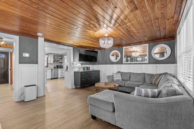 1519 Havens Dr., North Myrtle Beach, SC 29582