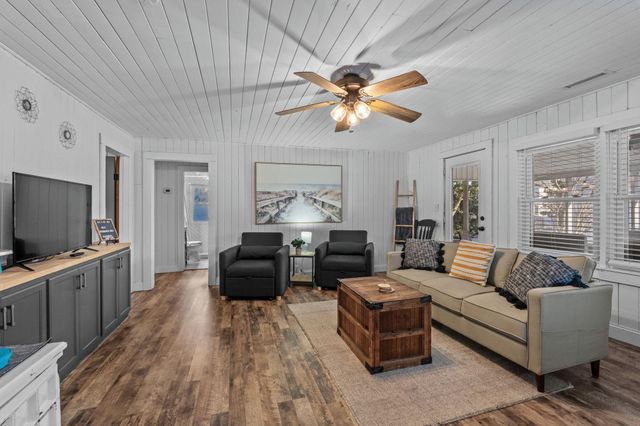 1519 Havens Dr., North Myrtle Beach, SC 29582