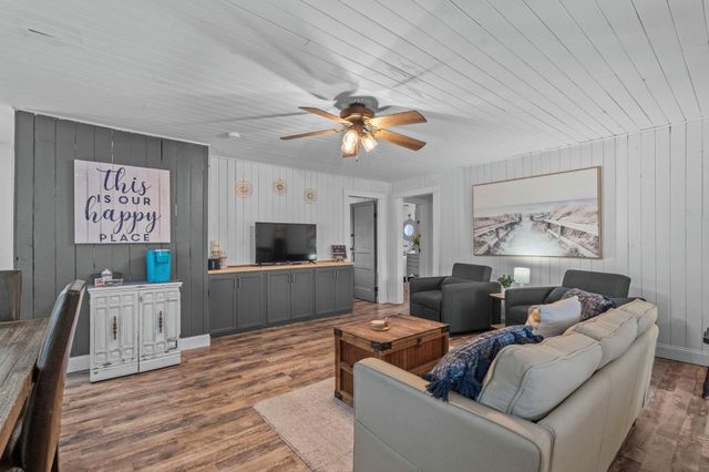 1519 Havens Dr., North Myrtle Beach, SC 29582