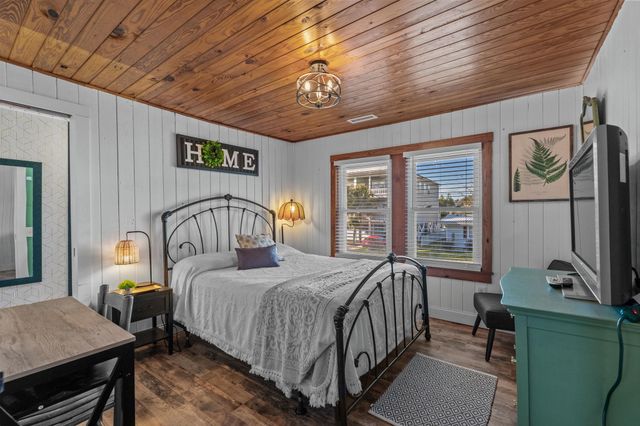 1519 Havens Dr., North Myrtle Beach, SC 29582