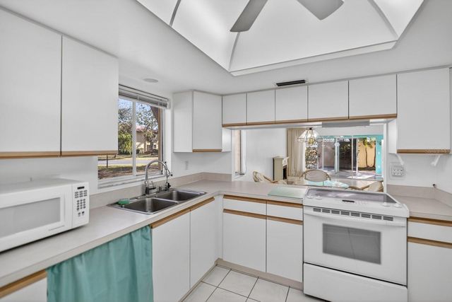 1111 W FAITH CIRCLE 1003, Bradenton, FL 34212