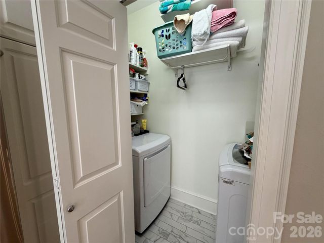 8964 Challis Hill Lane, Charlotte, NC 28226