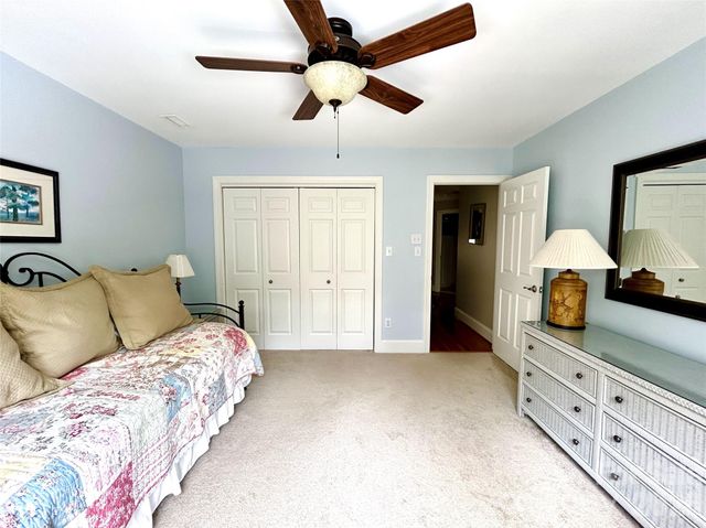 8964 Challis Hill Lane, Charlotte, NC 28226