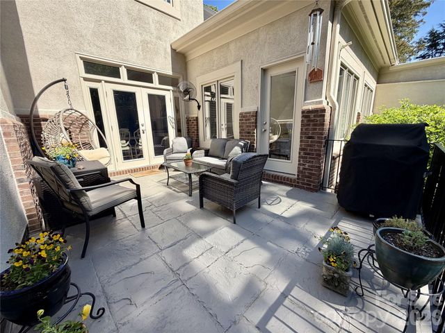 8964 Challis Hill Lane, Charlotte, NC 28226