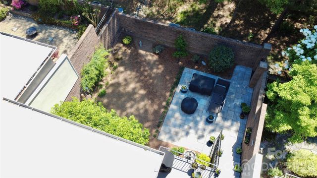 8964 Challis Hill Lane, Charlotte, NC 28226