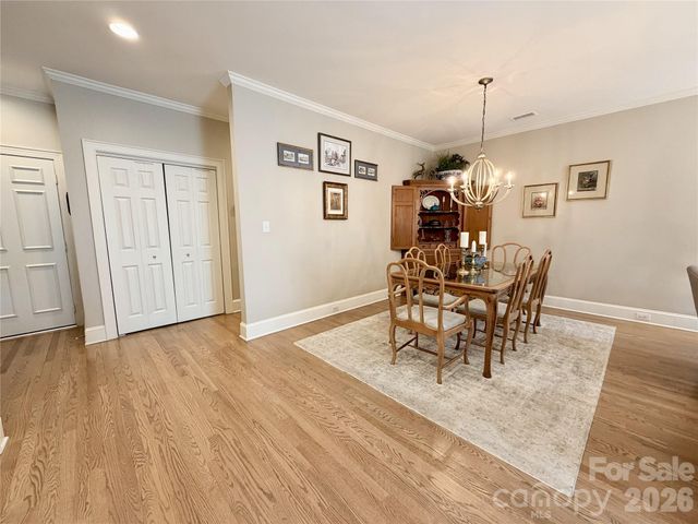 8964 Challis Hill Lane, Charlotte, NC 28226