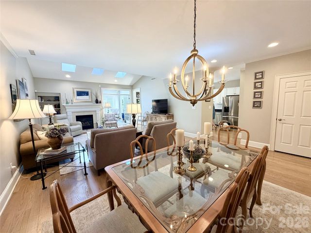 8964 Challis Hill Lane, Charlotte, NC 28226