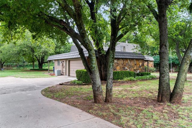 2940 Browne Stone Road, Oklahoma City, OK 73120