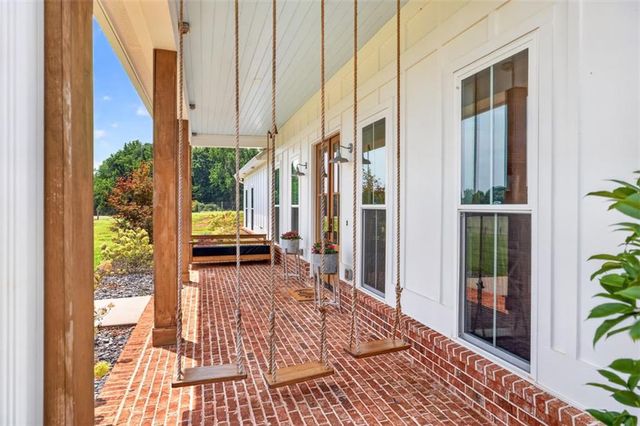 1475 Storey Lane, Jefferson, GA 30549