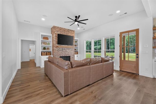 1475 Storey Lane, Jefferson, GA 30549