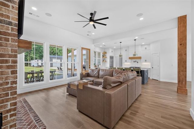 1475 Storey Lane, Jefferson, GA 30549