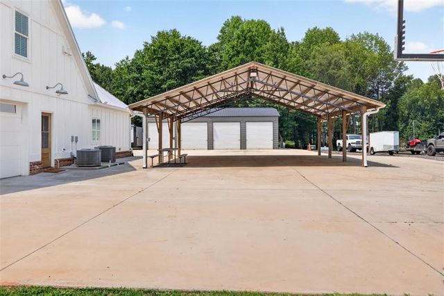 1475 Storey Lane, Jefferson, GA 30549