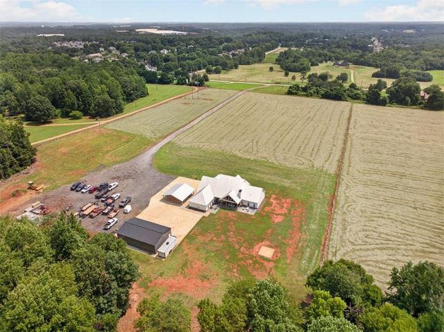 1475 Storey Lane, Jefferson, GA 30549