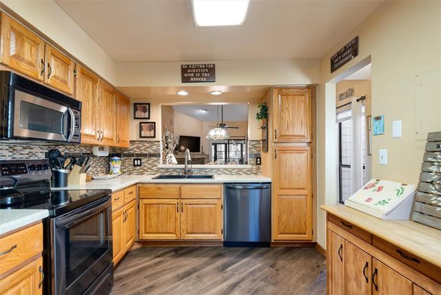 2921 CLUBVIEW DRIVE 5L6, Orlando, FL 32822