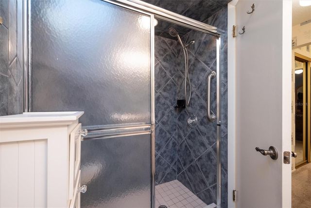 2921 CLUBVIEW DRIVE 5L6, Orlando, FL 32822