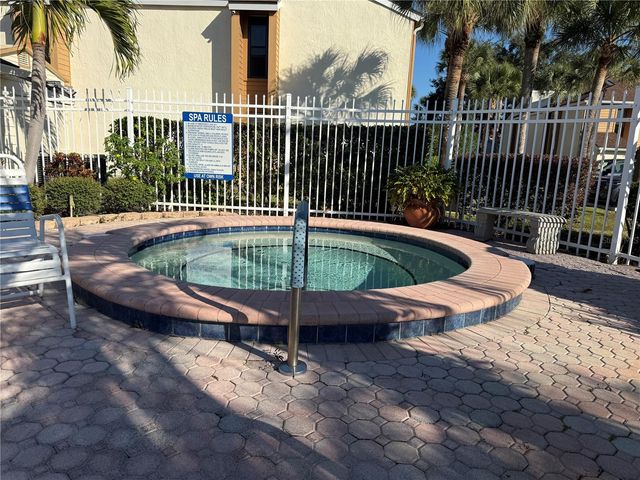 2921 CLUBVIEW DRIVE 5L6, Orlando, FL 32822