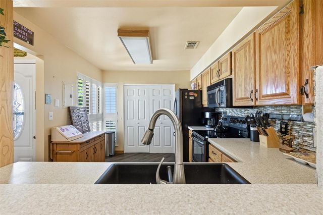 2921 CLUBVIEW DRIVE 5L6, Orlando, FL 32822