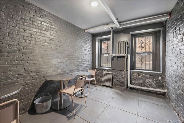 1037 College Avenue, Bronx, NY 10456