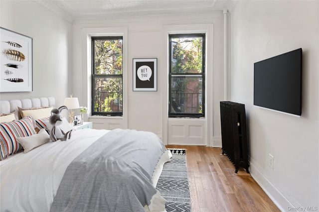 1037 College Avenue, Bronx, NY 10456