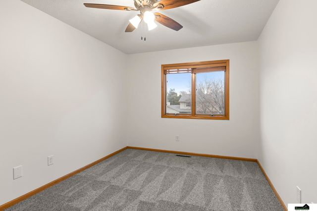 5801 S 32Nd Street, Lincoln, NE 68516