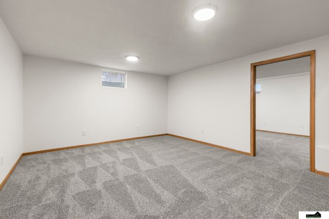 5801 S 32Nd Street, Lincoln, NE 68516