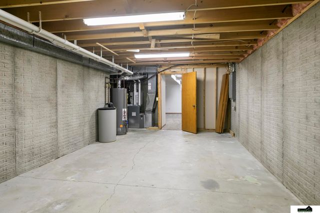 5801 S 32Nd Street, Lincoln, NE 68516