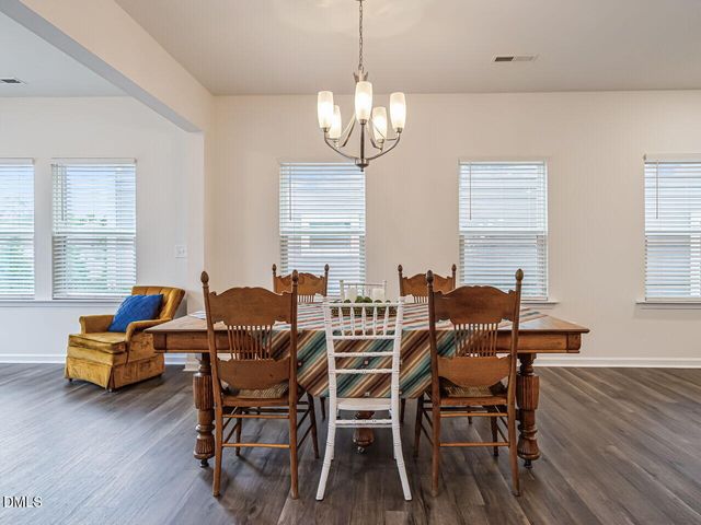 213 Sage Oak Lane, Holly Springs, NC 27540