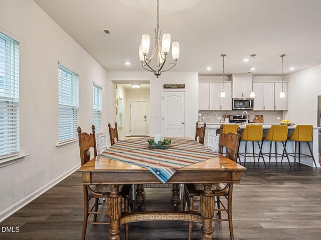 213 Sage Oak Lane, Holly Springs, NC 27540