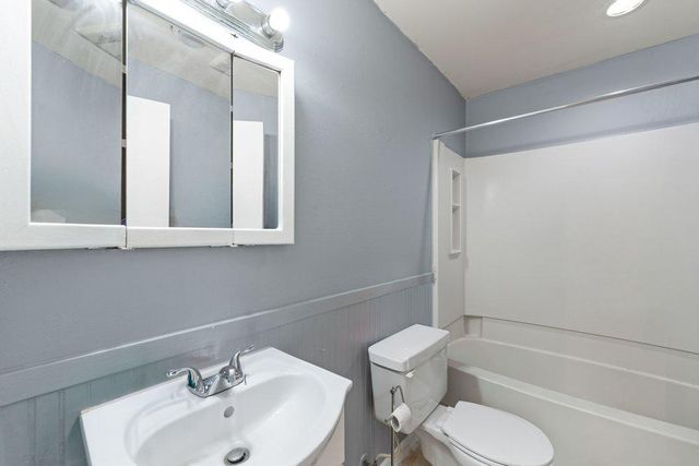 1502 N 17TH ST, Philadelphia, PA 19121