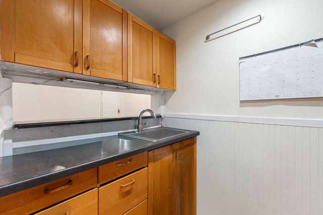 1502 N 17TH ST, Philadelphia, PA 19121