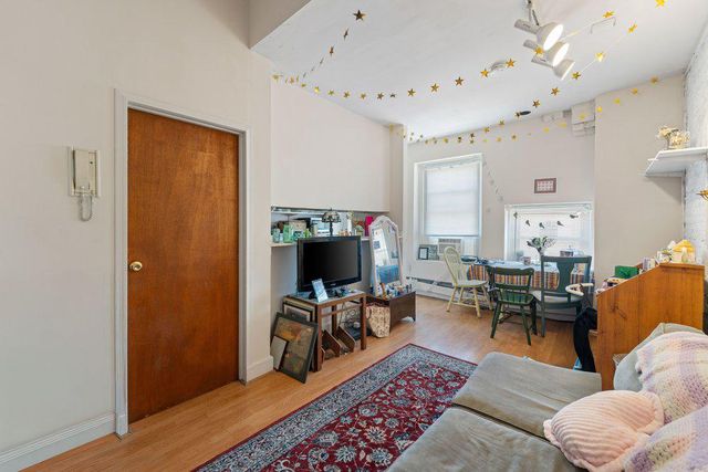 1502 N 17TH ST, Philadelphia, PA 19121