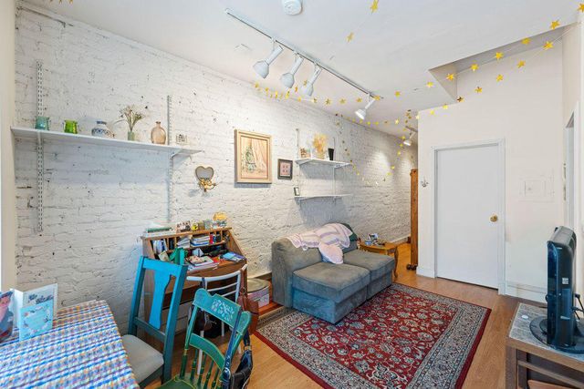 1502 N 17TH ST, Philadelphia, PA 19121