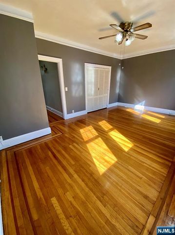 231 Hillside Avenue 2ND FL, Leonia, NJ 07605
