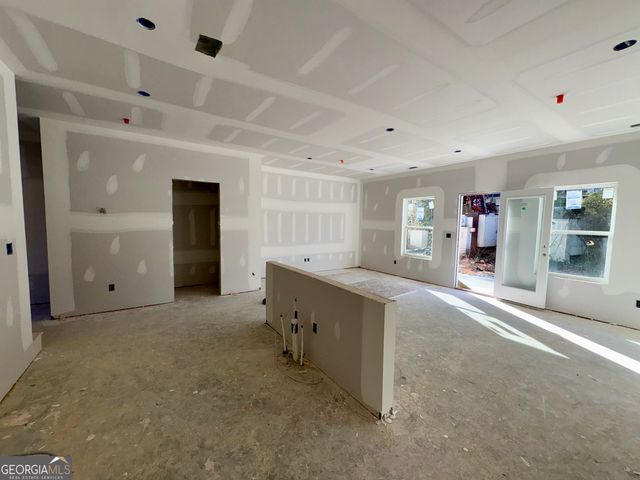 5415 Biltmore Drive, Atlanta, GA 30349