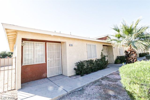3894 Soda Springs Drive, Las Vegas, NV 89115