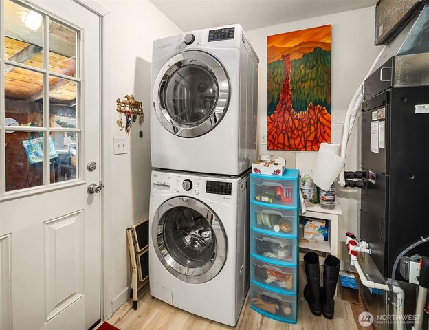 4009 NE 23rd Pl, Renton, WA 98056