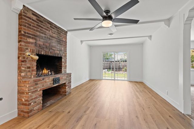 4851 Gibbons Dr, Carmichael, CA 95608