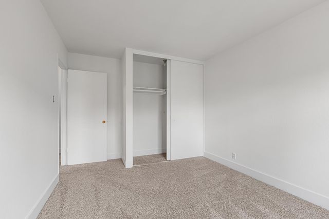4851 Gibbons Dr, Carmichael, CA 95608