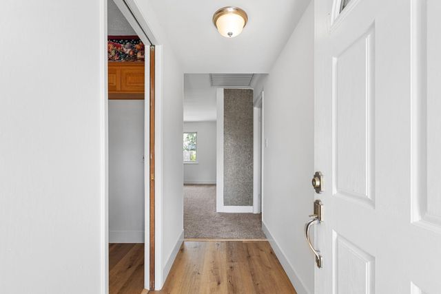4851 Gibbons Dr, Carmichael, CA 95608