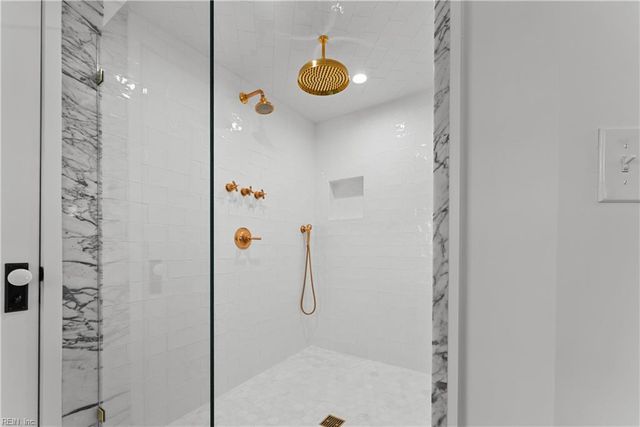 2652 Benefit RD, Chesapeake, VA 23322