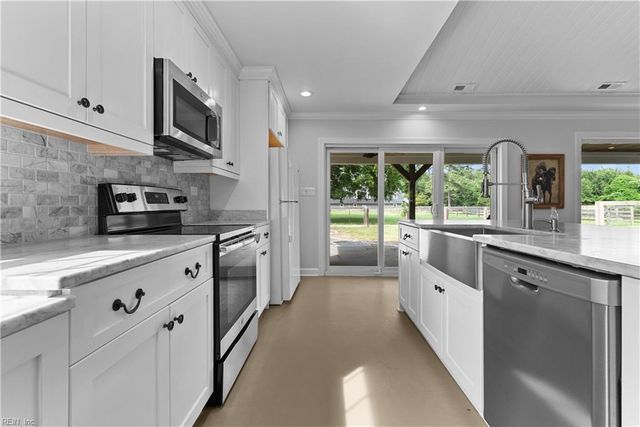 2652 Benefit RD, Chesapeake, VA 23322