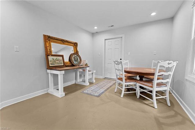 2652 Benefit RD, Chesapeake, VA 23322