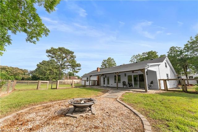 2652 Benefit RD, Chesapeake, VA 23322