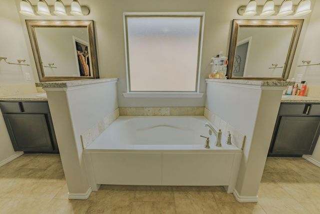 10415 Waverly Avenue, Lubbock, TX 79424