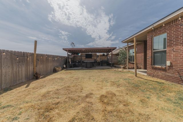 10415 Waverly Avenue, Lubbock, TX 79424