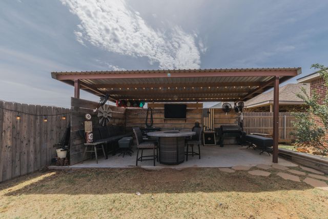 10415 Waverly Avenue, Lubbock, TX 79424