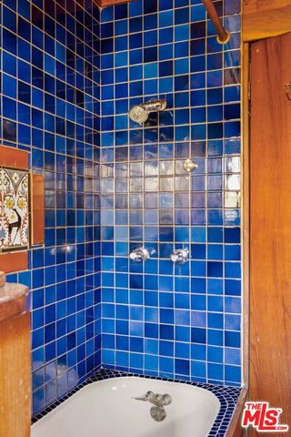 2076 Watson Street, Glendale, CA 91201