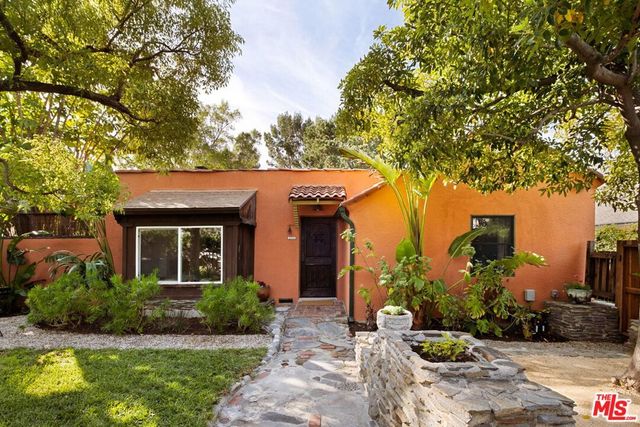 2076 Watson Street, Glendale, CA 91201