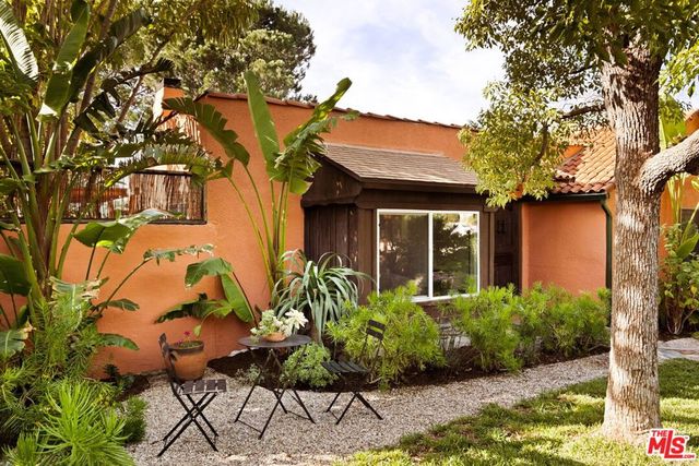 2076 Watson Street, Glendale, CA 91201