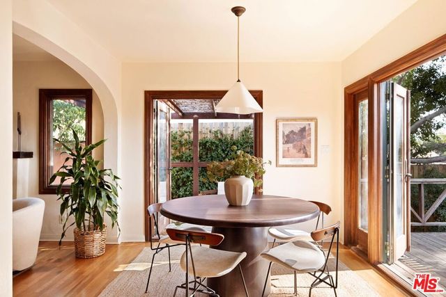 2076 Watson Street, Glendale, CA 91201